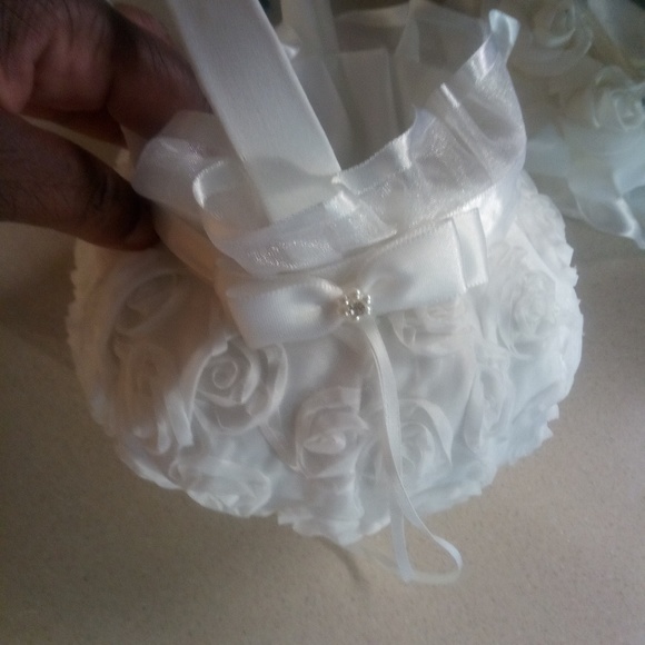 Basket - Picture 4 of 4